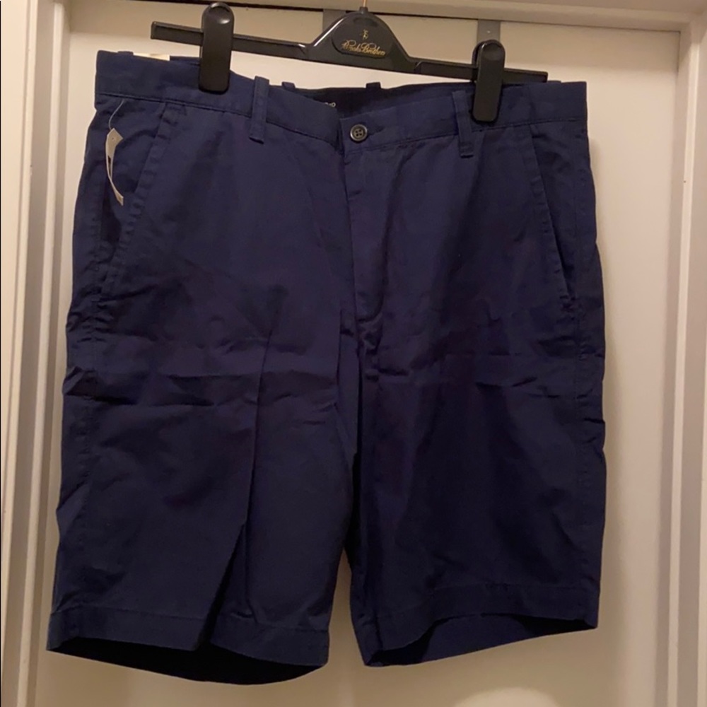New navy Gap 100% cotton shorts men’s size 36
